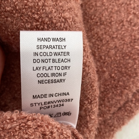 Vici x Fate Textured Knit Miniskirt MAUVE SNAKE, Size X-Large NWT - Picture 8 of 12